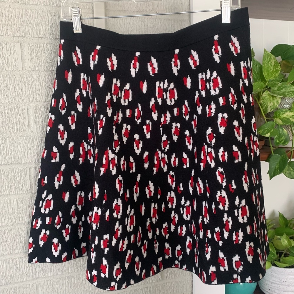 DKNY Women's Leopard Print Circle Skirt Knit Black/White/Red Sweater Skirt EUC